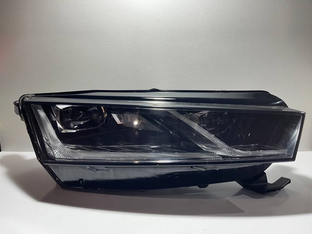 Reflektor prawy do Skoda Octavia IV A8 NX3, NN3, PV3