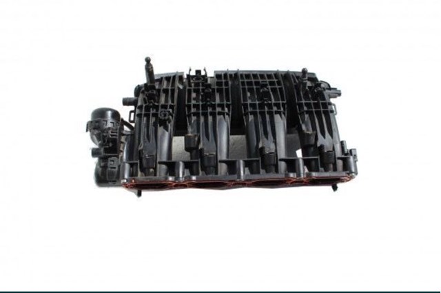  Kolektor ssący Audi A4 