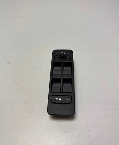 Panel przyciskowy sterowania podnośnikiem szyby przedni lewy Land Rover LR109008 cena, od 81,72 USD
