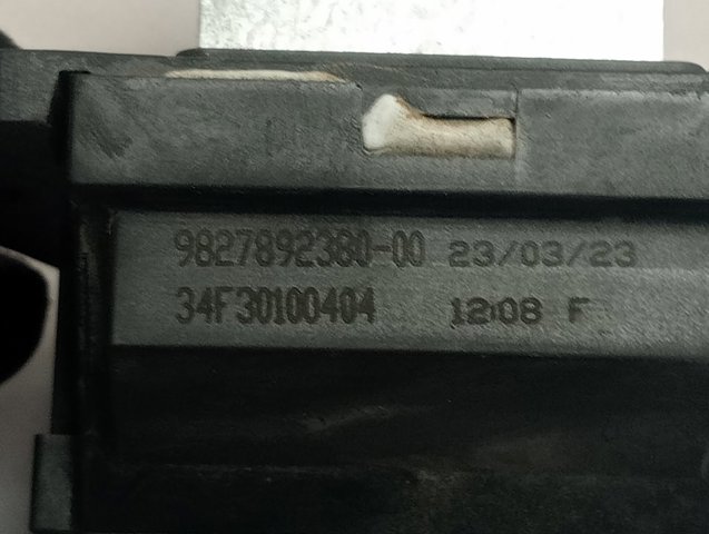 Regulator obrotów wentylatora (sterownik) Peugeot/Citroen 9827892380 cena, od 56,28 USD