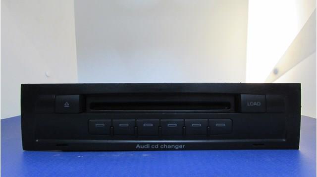 Do koszyka Radioodtwarzacz (radio AM/FM) Audi Q7  4LB