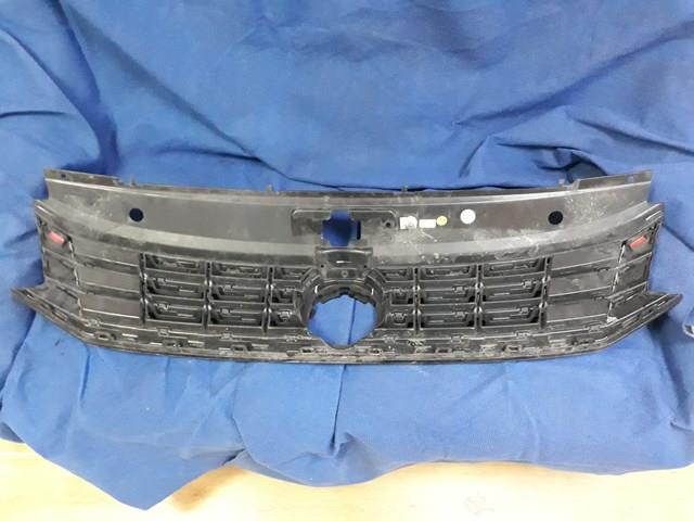 561853651G VAG Atrapa chłodnicy