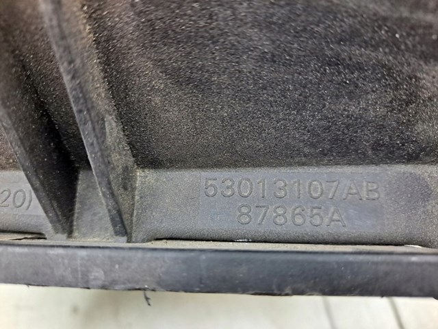  Obudowa filtra powietrza Jeep Liberty/Cherokee 
