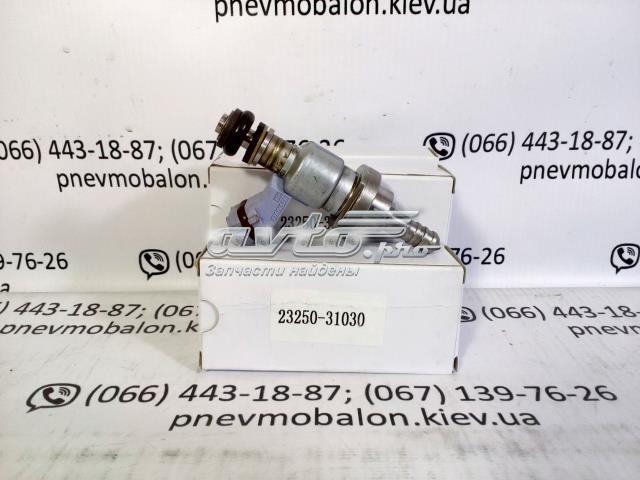 Wtryskiwacz paliwa Toyota 2320939155B0 cena, od 196,07 USD