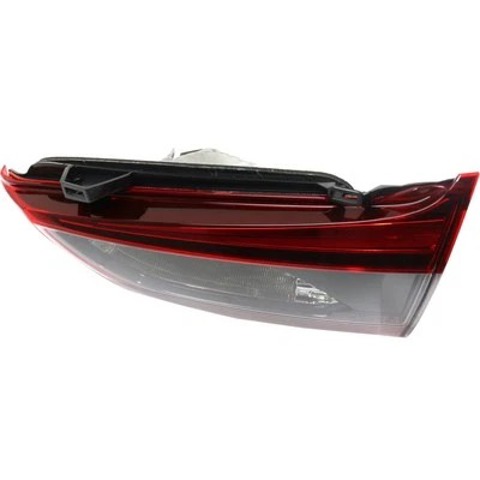 Lampa zespolona tylna prawa wewnętrzna Mazda G45F513F0C cena, od 113,38 USD