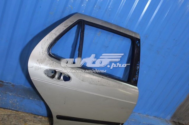 Drzwi tylne prawe do Saab 9-5  YS3E