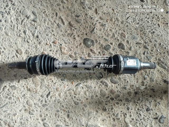 GDD52560XA Mazda Półoś napędowa przednia lewa