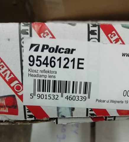 9546121E Polcar Reflektor prawy