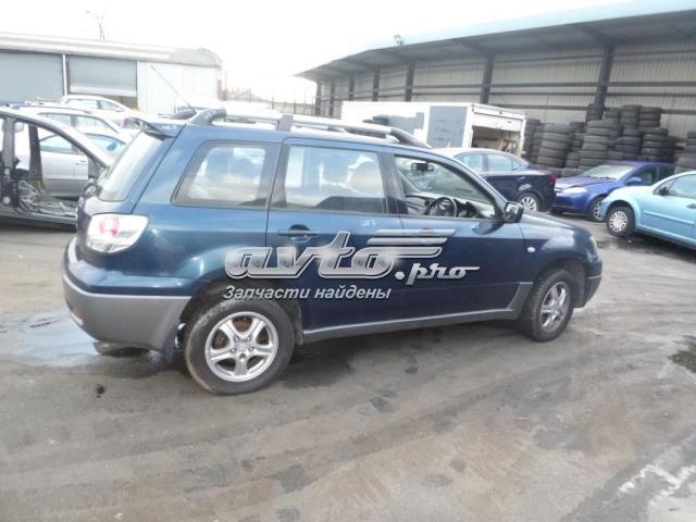 Drzwi przednie prawe Mitsubishi Outlander I SUV (CU) (2003 - 2008) cena, od 340,34 USD