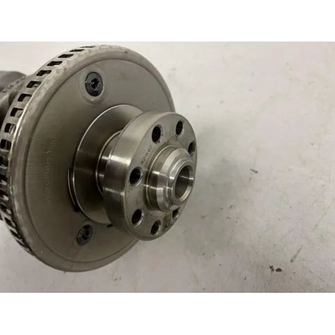  Wał korbowy silnika Volkswagen Passat 