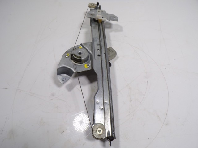 Do koszyka 807213506R Renault (RVI) Mechanizm podnoszenia szyby drzwi przednich lewych