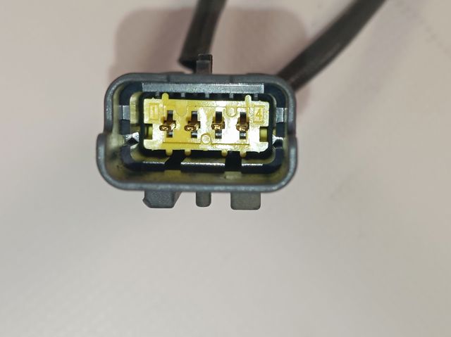 Czujnik temperatury spalin, przed katalizatorem Peugeot/Citroen 9807562780