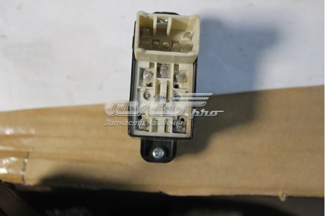 Włącznik przyciskowy podnośnika szyby przedni prawy Hyundai/Kia 935782D000 cena, od 26,49 USD