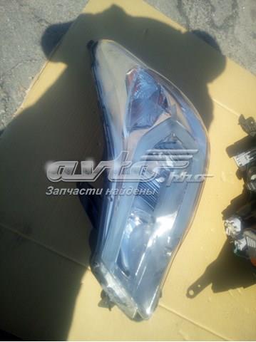 84002SG031 Subaru Reflektor lewy