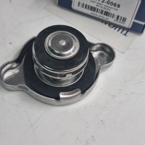 Q1720069 Q-fix Pokrywa (korek) chłodnicy