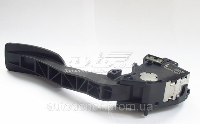  Pedał przyspieszenia (gazu) Nissan LEAF 1