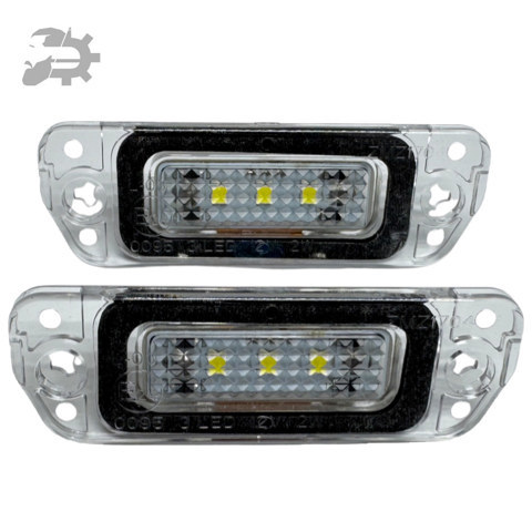 Do koszyka Lampa oświetlenia tylnej tablicy rejestracyjnej Mercedes ML/GLE  W163