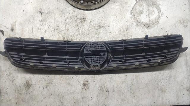 Atrapa chłodnicy do Opel Signum  