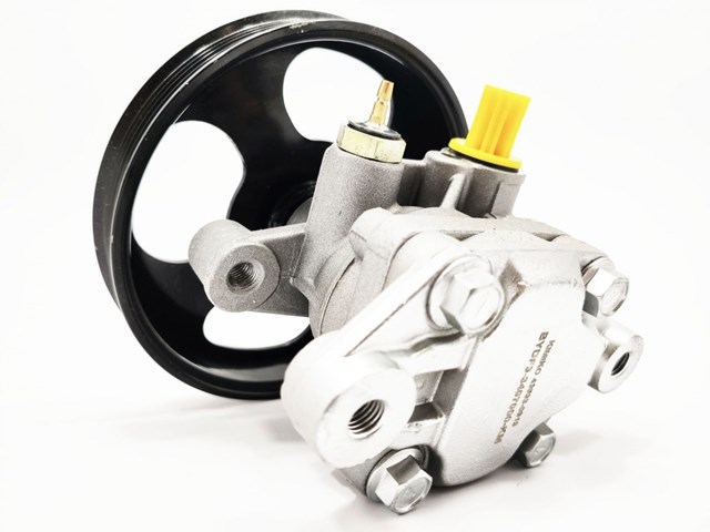 Do koszyka Pompa wspomagania hydraulicznego kierownicy BYD F3  