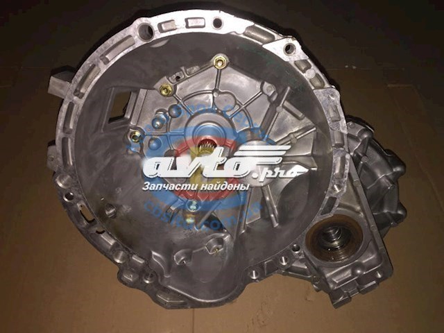 Mechaniczna skrzynia biegów w komplecie do Geely Mk  