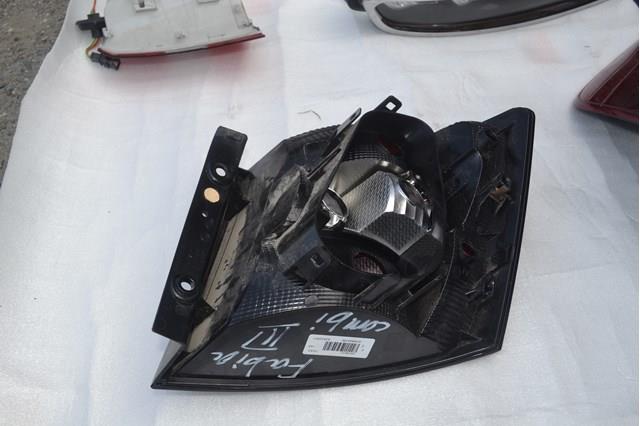 Lampa zespolona tylna lewa 6V9945095 VAG