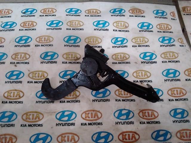 Zamek maski do KIA Sorento II XM