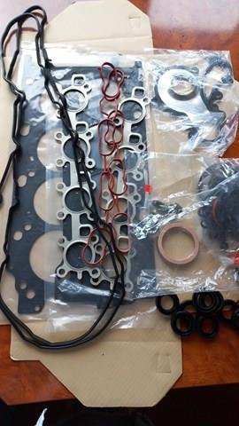 Do koszyka 0411138163 Toyota Zestaw uszczelek silnika pełny