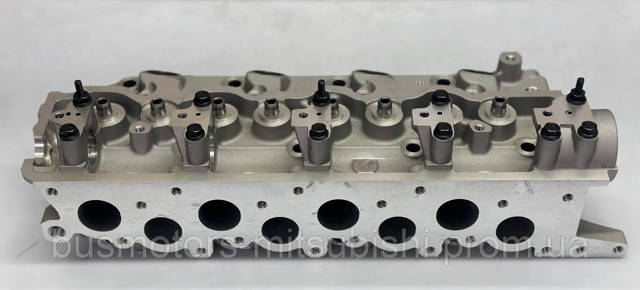 Głowica cylindrów MR984455 Mitsubishi