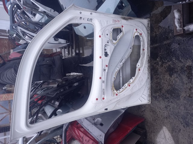 Do koszyka Drzwi przednie lewe Fiat Doblo I 223