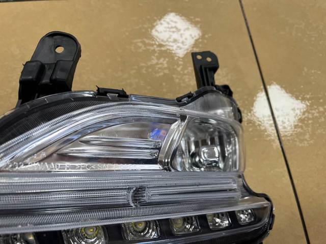 Lampa przeciwmgielna prawa Hyundai/Kia 922022W520 cena, od 198,97 USD