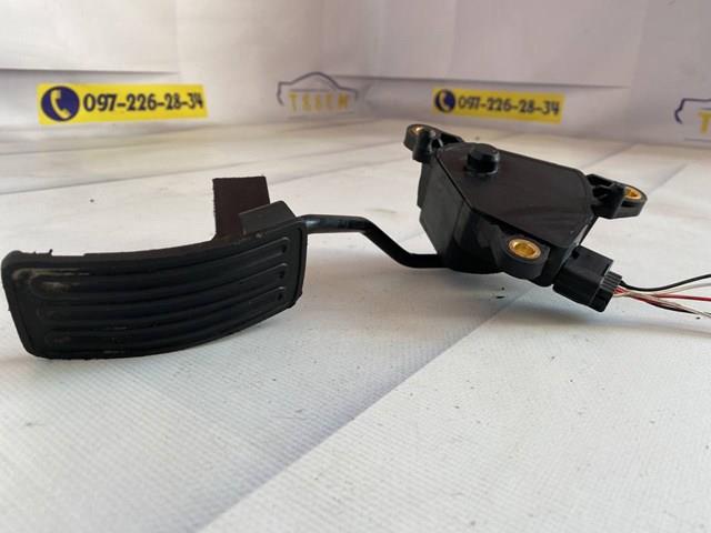 Do koszyka Pedał przyspieszenia (gazu) Nissan Qashqai I J10