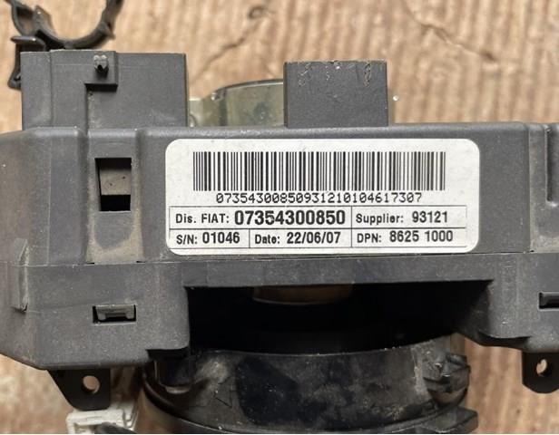 07354300850 Peugeot/Citroen Przełącznik zespolony, w komplecie