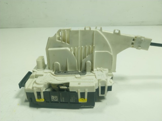 A9077200300 Mercedes Zamek drzwi przednich prawych