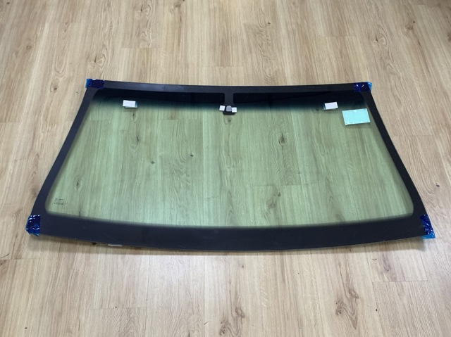 Szyba przednia do Great Wall Hover  CC646