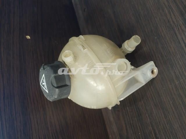 Zbiorniczek wyrównawczy układu chłodzenia Peugeot/Citroen 9684527680