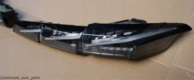  Lampa zespolona tylna prawa Peugeot 308 3