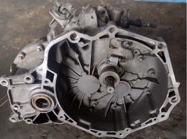 Mechaniczna skrzynia biegów w komplecie F18W374 Opel