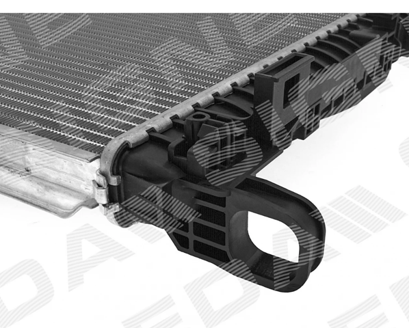 Chłodnica silnika VAG 8W0121251L