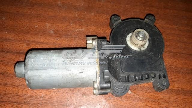 Mechanizm podnoszenia szyby drzwi przednich lewych 0130821673 Mercedes