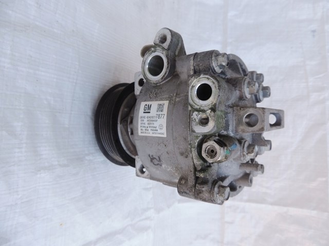 Do koszyka AKT200A413 Mitsubishi Sprężarka klimatyzacji
