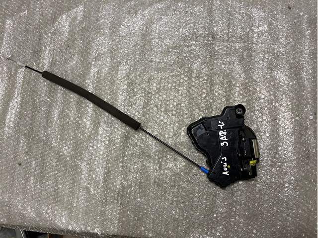  Zamek drzwi tylnych lewych Toyota Avensis 3