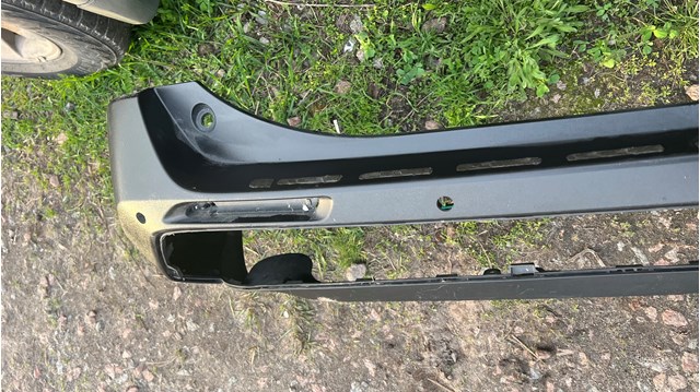 Do koszyka 5215942230 Toyota Zderzak tylny