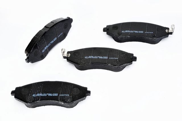 Klocki hamulcowe przednie tarczowe Rider RD23235STD cena, od 15,79 USD