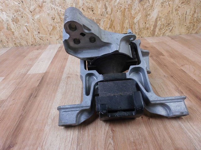 Poduszka (podpora) silnika prawa Mazda CX-3 SUV (DK) (2015 - 2026) cena, od 154,01 USD