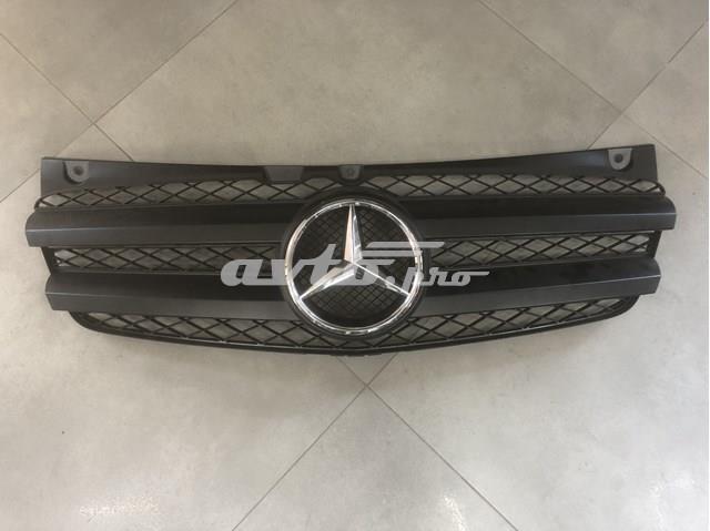 Atrapa chłodnicy Mercedes A63988007859051 cena, od 177,21 USD