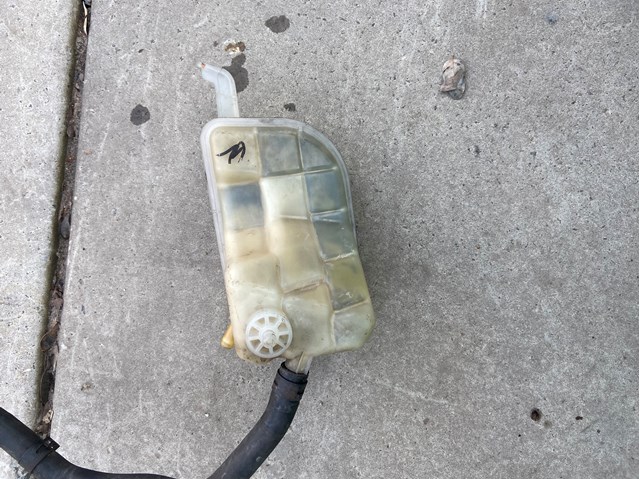 Zbiorniczek wyrównawczy układu chłodzenia Toyota 164800R030 cena, od 99,94 USD