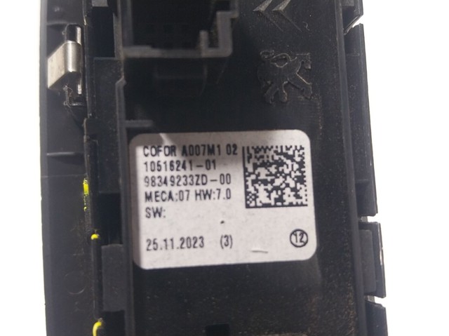 Panel przyciskowy sterowania podnośnikiem szyby przedni lewy Peugeot/Citroen 98349233ZD cena, od 64,70 USD