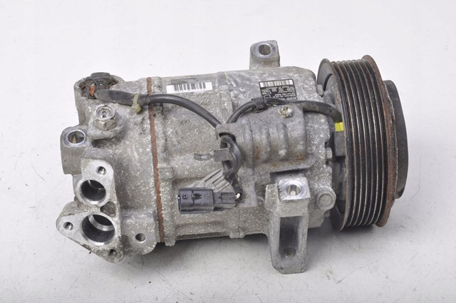 926004EB0A Renault (RVI) Sprężarka klimatyzacji