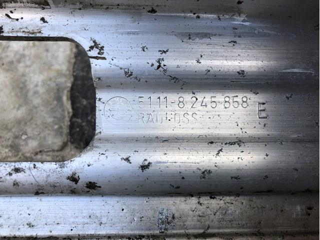 Do koszyka Wzmocnienie zderzaka przedniego BMW 5  E39