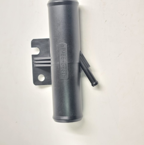  Przewód (króciec) chłodnicy górny Mitsubishi Outlander 